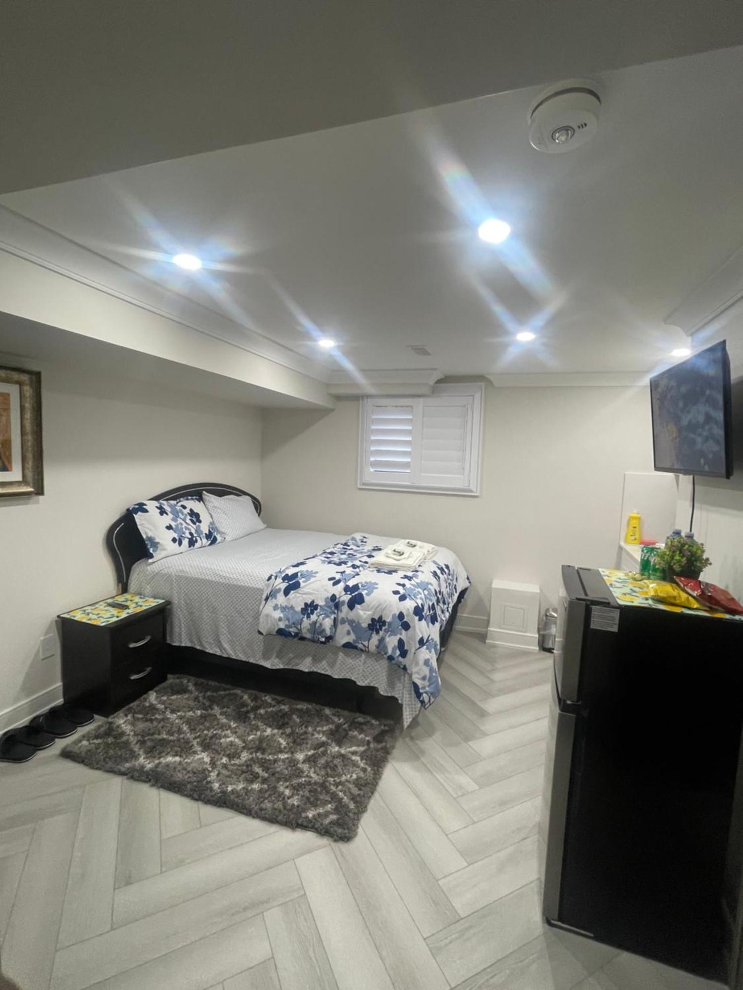 Luxury Basement-private Bdr & Bathroom With Free Parking In